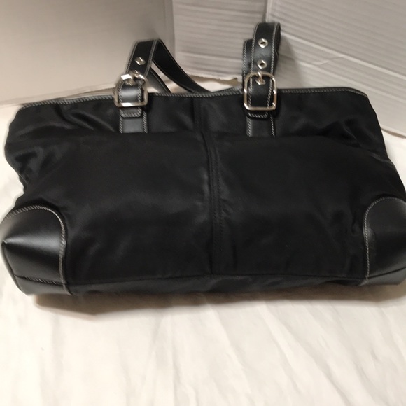 Coach nylon satchel with leather trim and adjustable straps - Picture 5 of 10